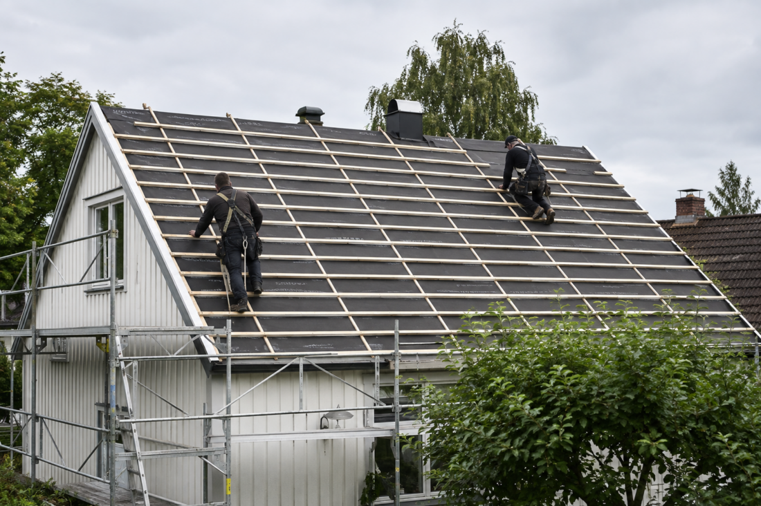 Takbyte i Skaraborg: från första besiktning till färdigt tak
